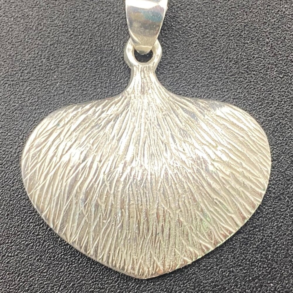Unique Sterling Silver Textured Leaf Heart Pendant & 18” Necklace CW 925 - 4.5gm - Picture 5 of 13